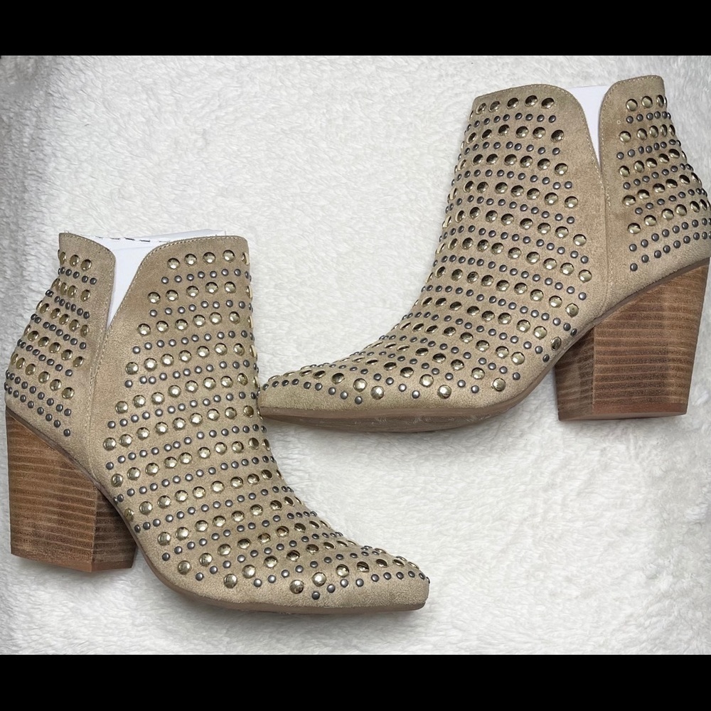 Ooh Stud Cream Ankle Boots